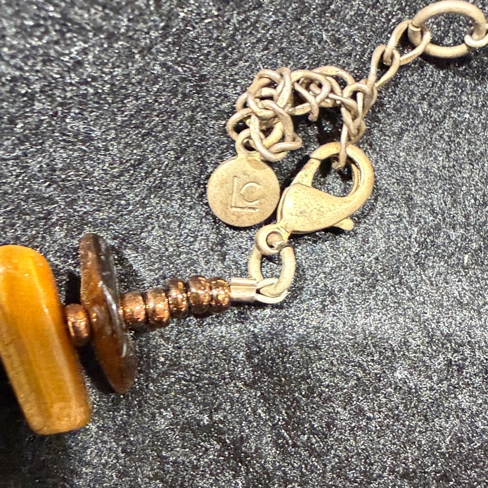 LIZ Claiborne Vintage Stone Necklace, 16”L, Brown/Off White/Amber - Picture 5 of 6